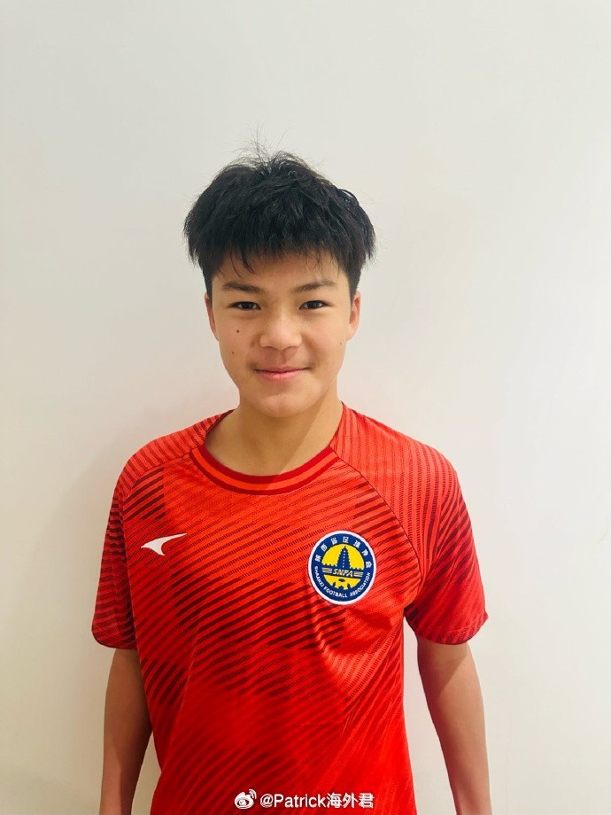 博主：劉凱源本賽季西班牙加泰U16優(yōu)選聯賽首發(fā)18次，已打入9球