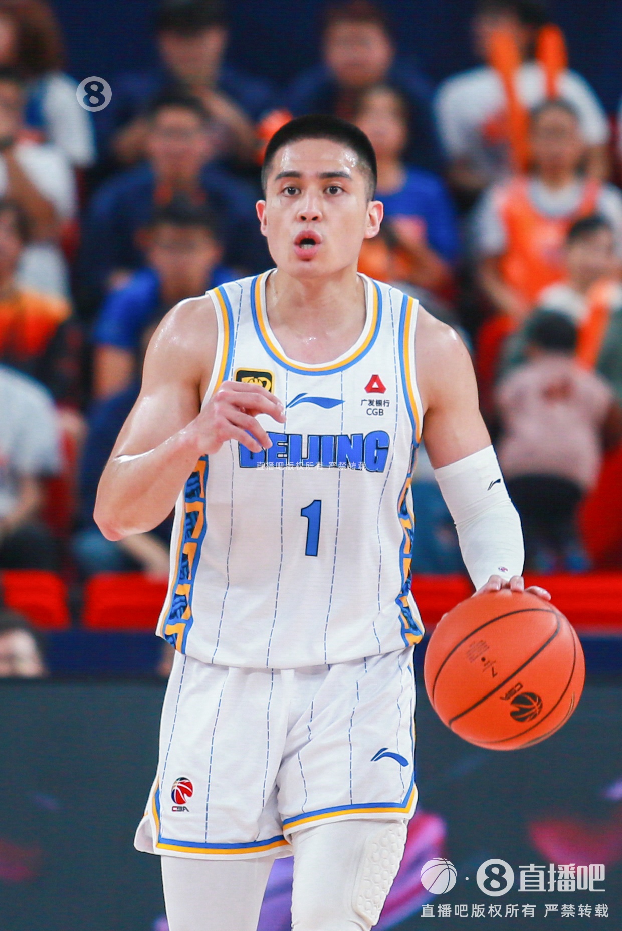 拼盡全力！陳盈駿14中8空砍全隊(duì)最高26分外加5板6助 三分8中4